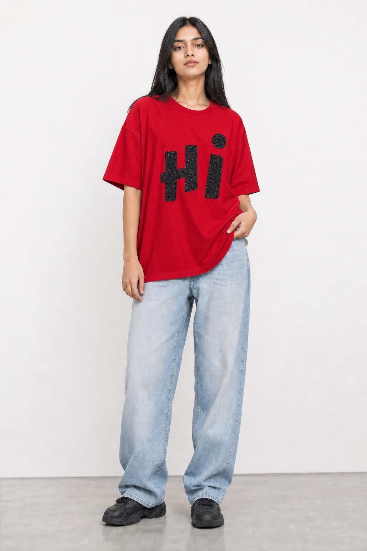 Hi glitter oversized tee in red, front view on her