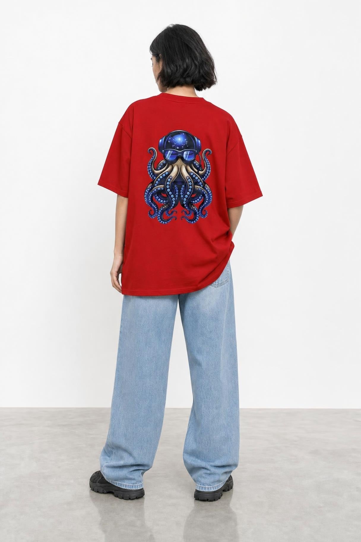 Octopus DJ oversized tee in red, back print view on her